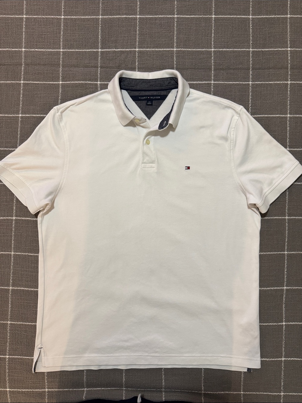 Tommy Hilfiger Men’s White Polo with Navy Trim